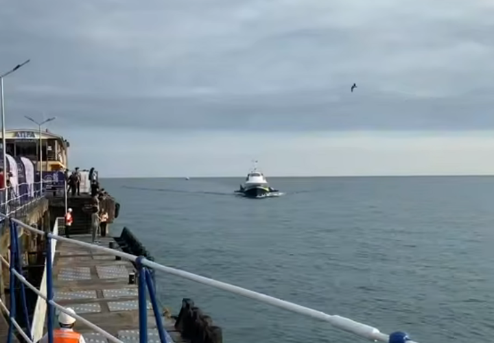 Впервые более чем за 30 лет теплоход «Комета» прибыл из Сочи в Сухум