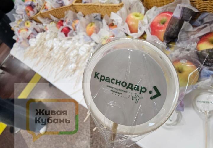 Меню на фудкорте разнообразное, но «бьет по кошельку»