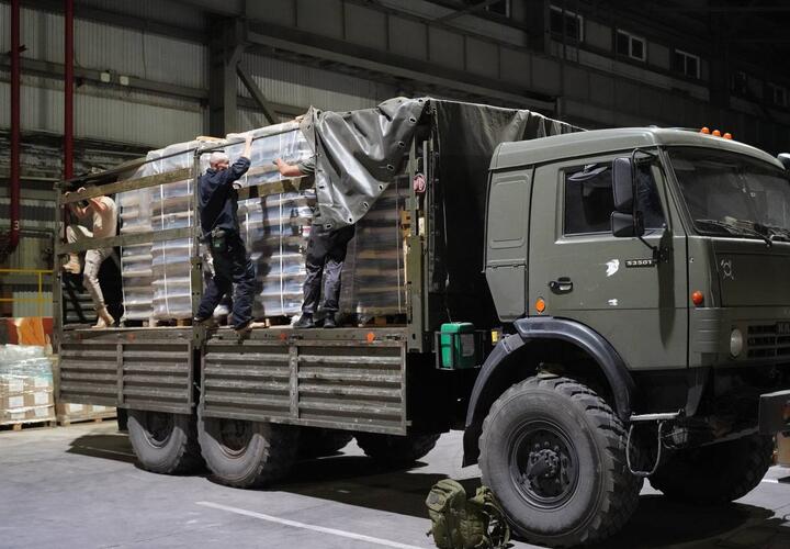 Депутат Госдумы Иван Демченко организовал отправку в зону СВО партии техники и гуманитарной помощи