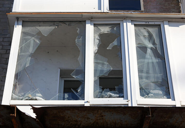 Обломки БПЛА поразили 17 дворов 