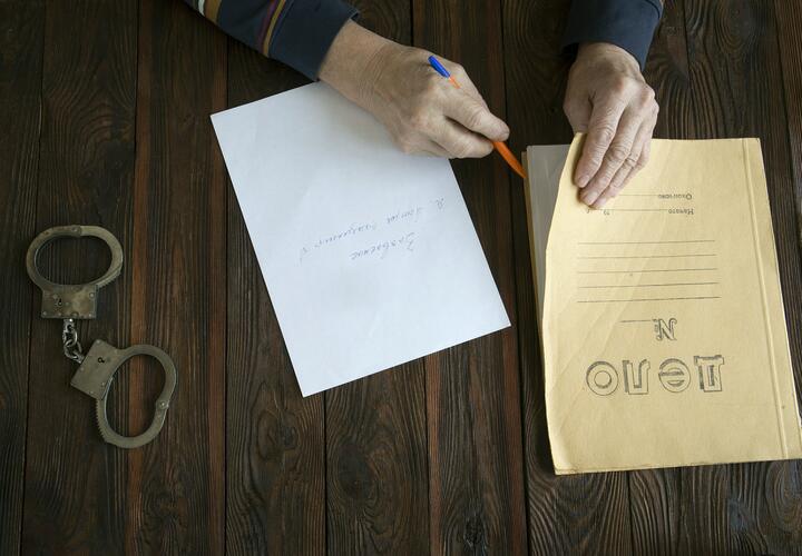 Главу Крымского района Кубани подозревают в краже государственных земель на два миллиарда рублей