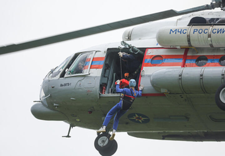 Как в воду канул: спасатели четвертый день ищут пропавшего фотографа в горах под Сочи