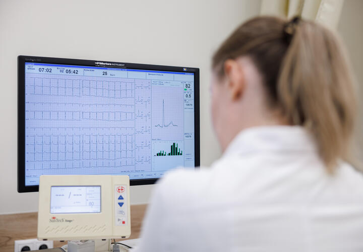 В учреждение поступил анонимный звонок о минировании