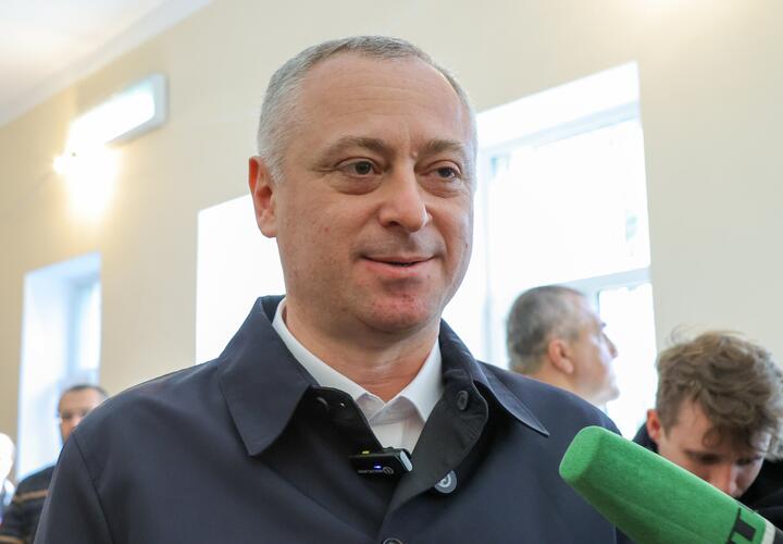 Президент Абхазии встретился с представителем Кремля