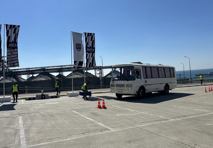 Более 100 сотрудников продемонстрировали свои навыки в командных и индивидуальных заданиях