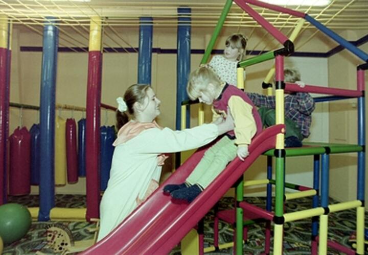 СКР проверяет сообщения о переломе ключицы у 2-летней девочки в детсаду Краснодара