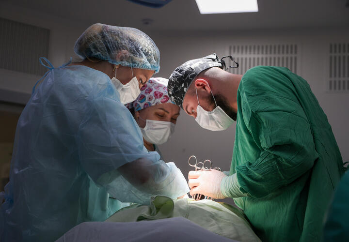 В Ростове-на-Дону спасли пациента с разрушенной от огнестрела челюстью