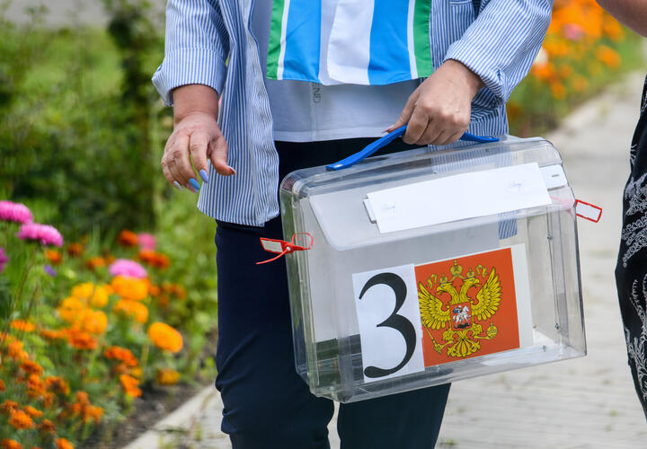 Выборы завершатся в 20.00