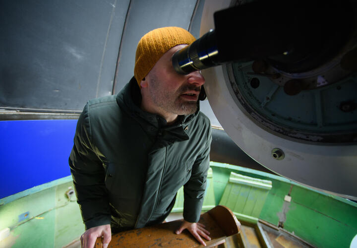 Астрономы советуют кубанцам не пропустить объект C/2025 A6 Lemmon, его нужно искать 21 октября в созвездии Гончие Псы, что под ковшом Большой Медведицы