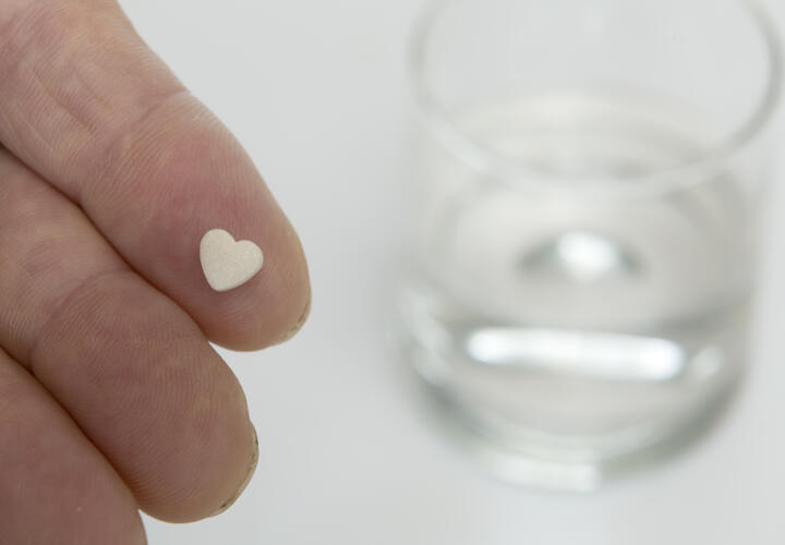 Чем аукнется сдерживание чиха, кашля и газов, предупредили врачи