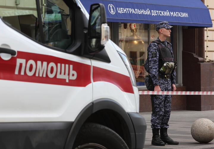 Прогремели два взрыва