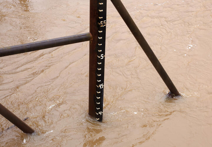 Экстремальные осадки превысят месячную норму