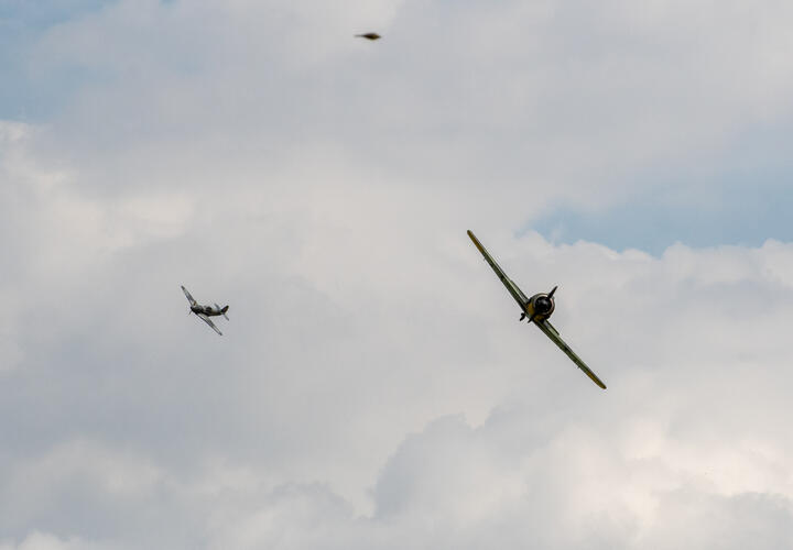 Самолёт Як-1б принадлежал герою-лётчику, который продолжал сражаться даже после крушения