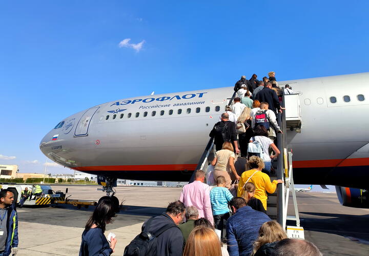 Куда можно улететь из Краснодара: аэропорт расширил географию полётов