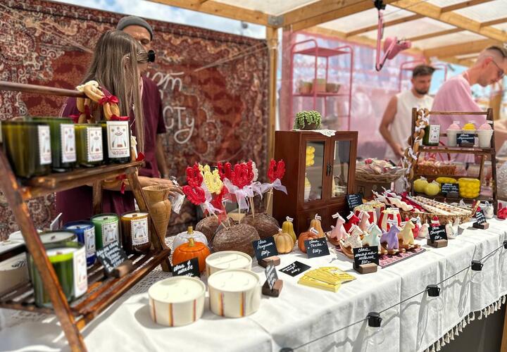 Обмен опытом и вдохновением: в Геленджике прошел фестиваль креативных индустрий «ЛаЛаФест»