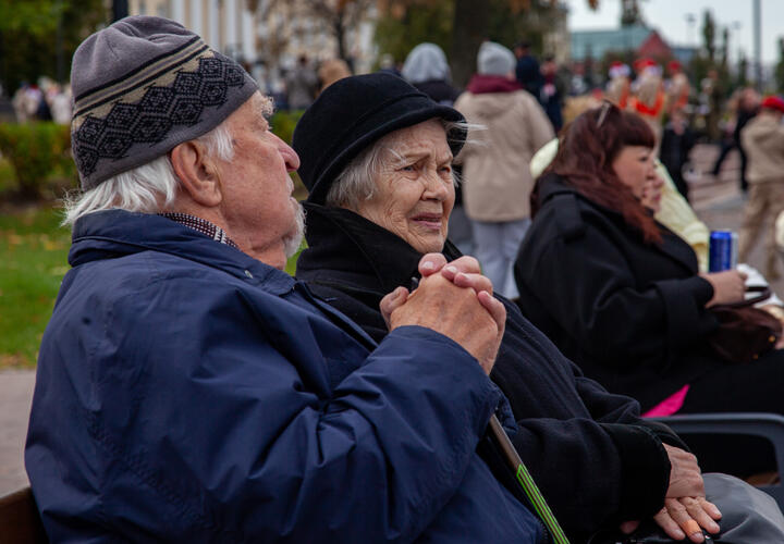 Новый законопроект поможет поднять доход пожилых