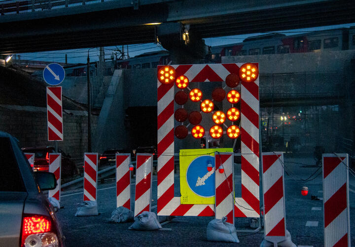 Пробок не избежать: в центре Краснодара на полтора месяца перекроют дорогу