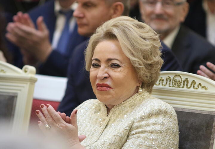 Спикер Совфеда предложила собирать с неработающих россиян 45 тысяч рублей