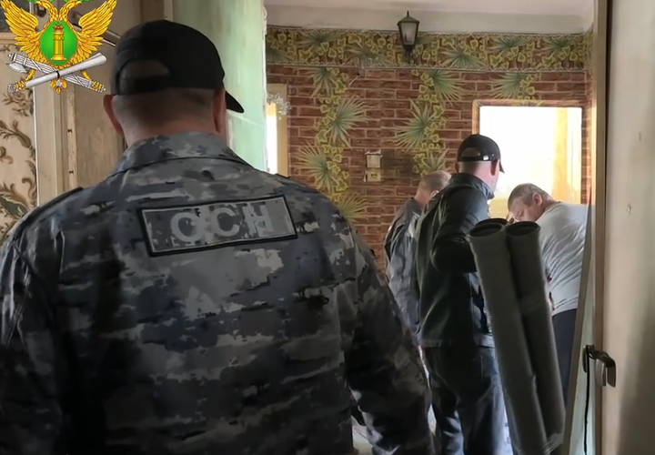 В Краснодаре собственница квартиры восемь лет отказывалась предоставлять доступ  к коммуникациям, которым требовался ремонт