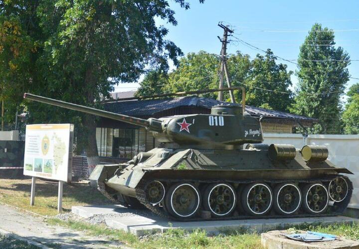 В Славянском районе Кубани возводят военный парк с техникой, которая участвовала в СВО