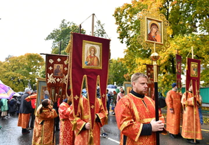 В Сочи остановят движение автомобилей: на курорте пройдет общеепархиальный крестный ход