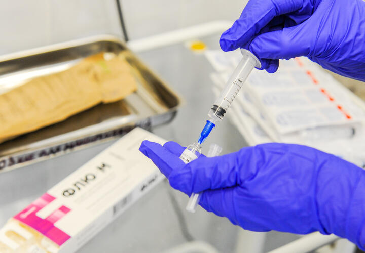 Зарплаты растут, но текучка и выгорание оставляют медицину без специалистов