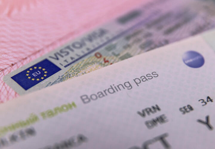 ЕС готовится отменить выдачу виз россиянам