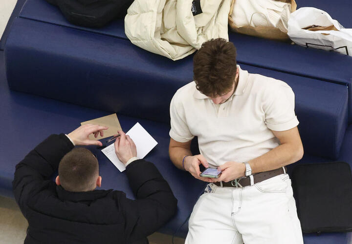 Как ведут себя в период распродаж зумеры, миллениалы и поколение Х?