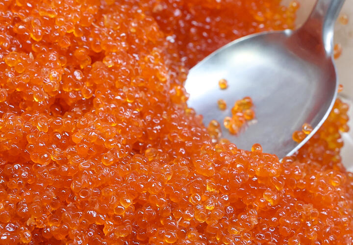 Банка 200 граммов стоит почти 3000 рублей