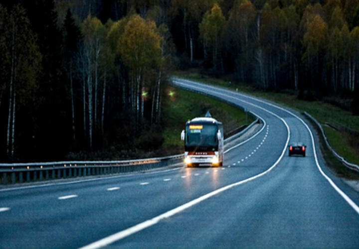 Между Донецком и Сочи начал работать новый автобусный маршрут, сколько времени в пути? 