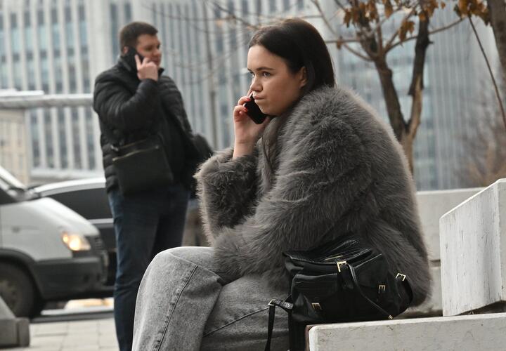 Мошенники пошли дальше: россиян заставляют идти на опасные преступления