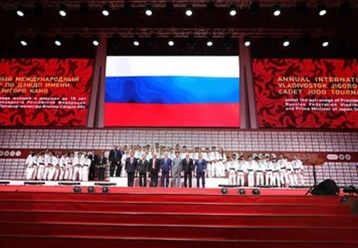 Ограничения для спортсменов из РФ постепенно отменяют 