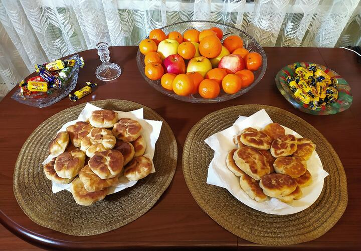 Желание съесть шоколад или печенье может говорить о нехватке в организме важных веществ