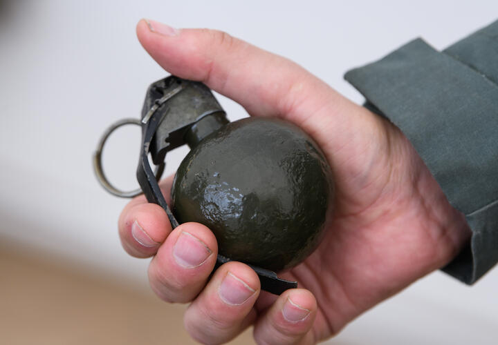 Полиция Сочи разыскивает бизнесмена, который предположительно взорвал своего брата гранатой