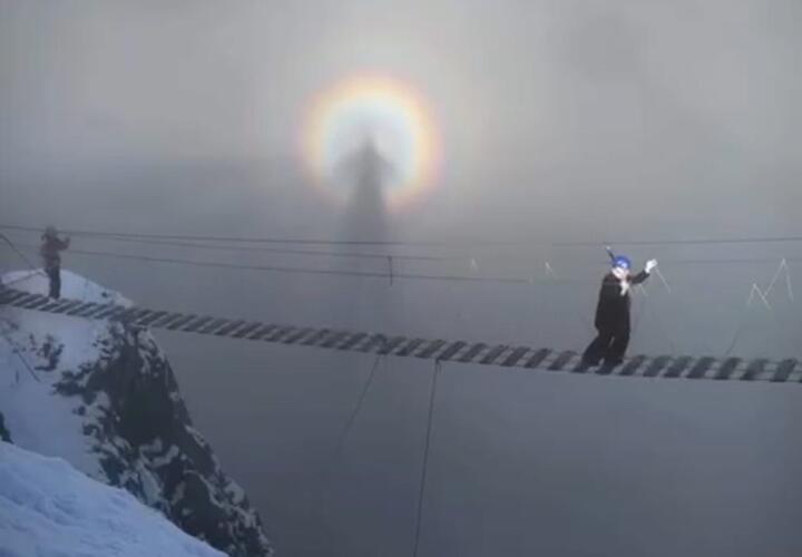 Пугает, но завораживает: «Броккенского призрака» снова заметили в Сочи