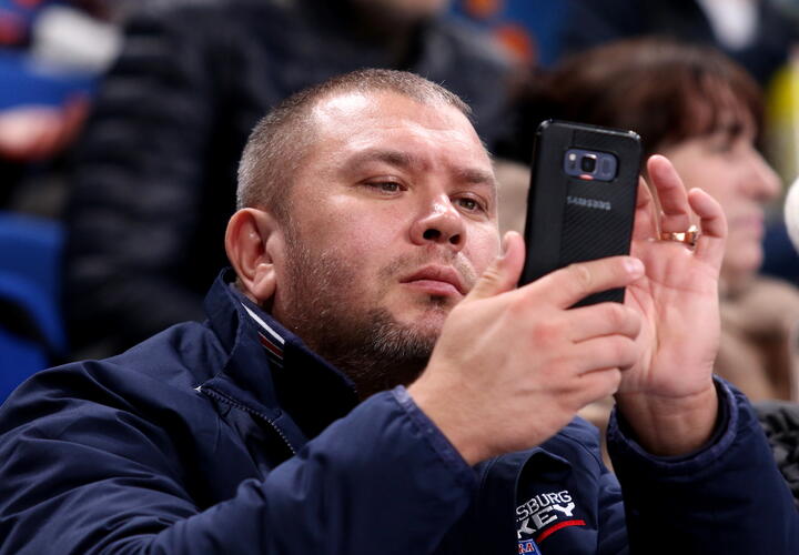 Некоторые функции гаджета нужно отключить для безопасности