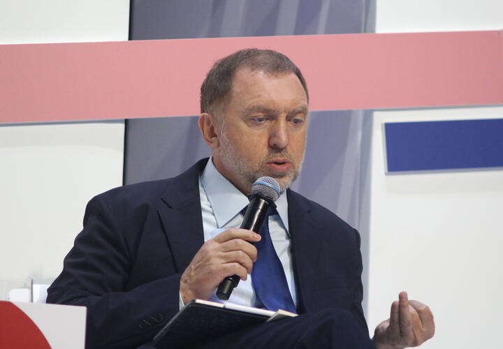 Кубанский бизнесмен Олег Дерипаска стал президентом хоккейной федерации