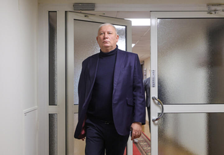 Кубанского депутата Госдумы Вороновского, который оказался в центре коррупционного скандала, лишили мандата