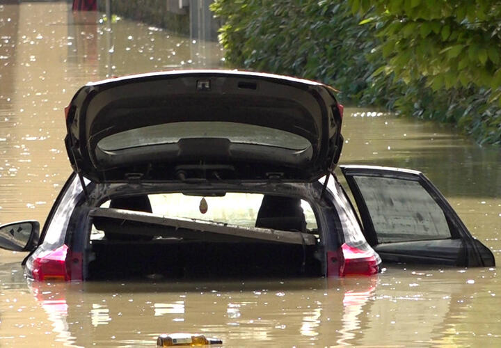 Несколько поселков полностью обесточены
