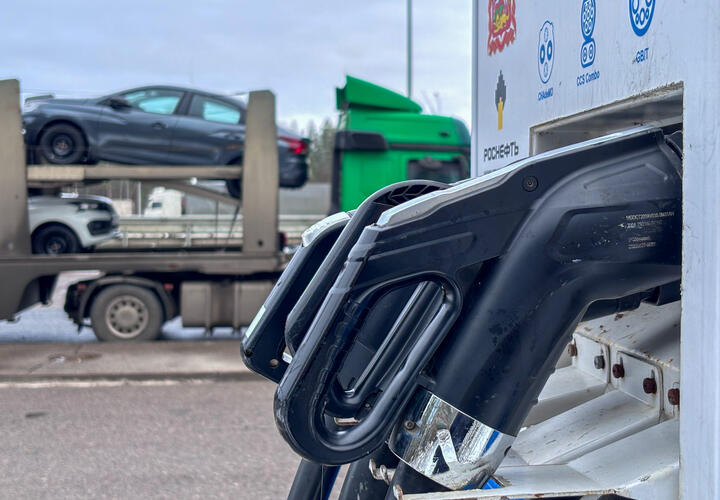 Почему на Кубани дорогое топливо?