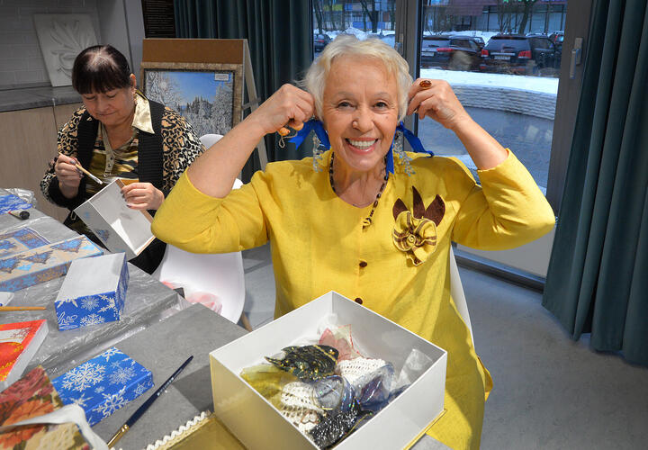 Какие факторы влияют на долголетие, рассказала врач