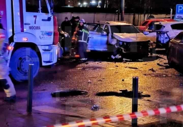 Стала известна личность погибшего при взрыве машины в Москве высокопоставленного военного