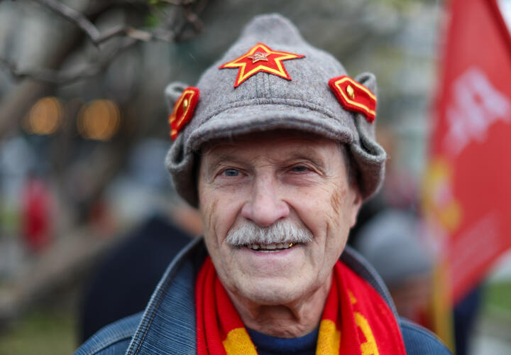 Почему так происходит?