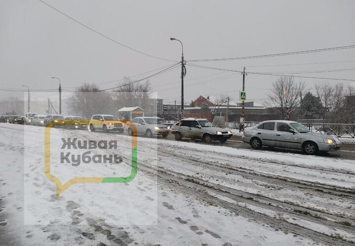 Вопреки или благодаря погодным условиям сотрудники ГИБДД фиксируют снижение аварийности в Краснодаре