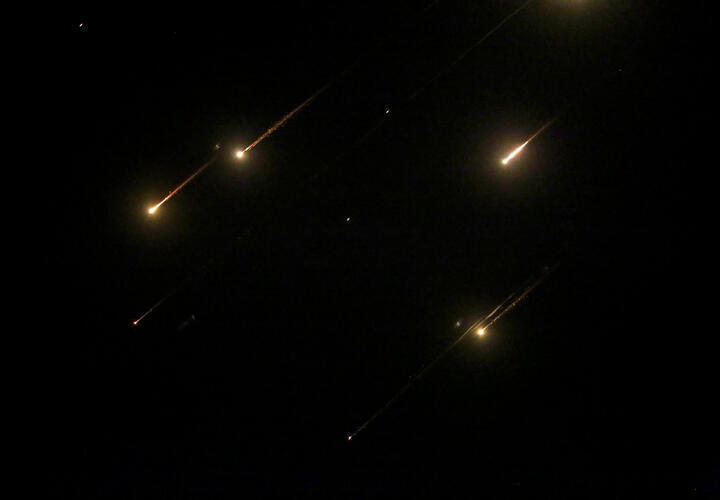 Овны продвинутся в работе, Тельцы займутся домашними проблемами