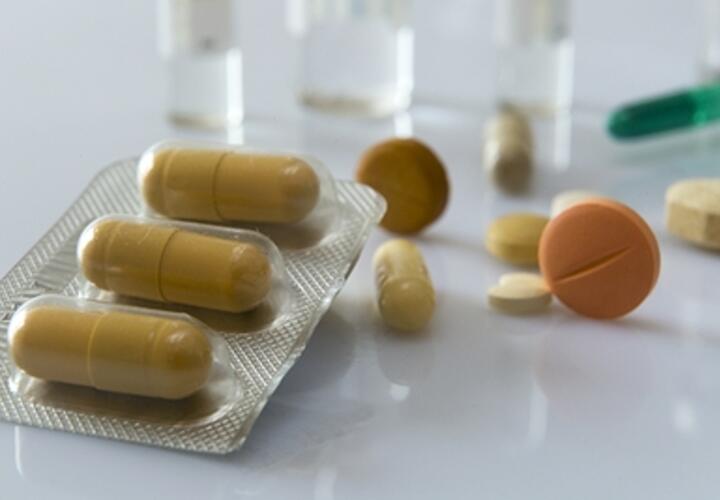 Старый антибиотик, которым снова начали лечить. Как называется?