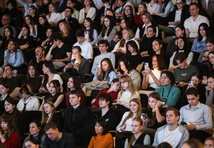 Выплаты предлагают привязать к прожиточному минимуму