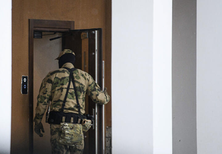 В Краснодаре прошли обыски в кабинете министра транспорта Кубани Переверзева