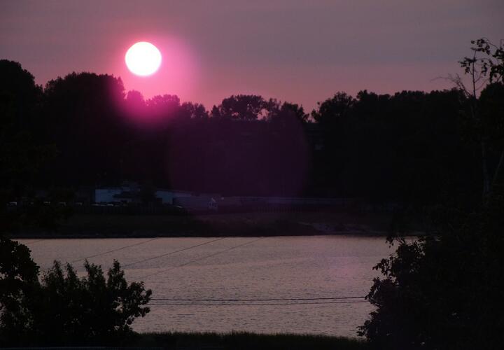 Вторая в 2026 году сильная вспышка произошла на Солнце. Повлияет ли это на землян?