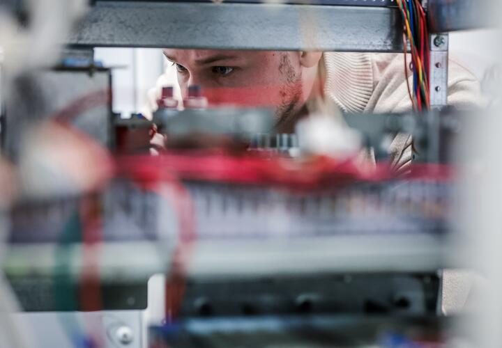 Вырастут страховые выплаты людям, которых травмировала работа